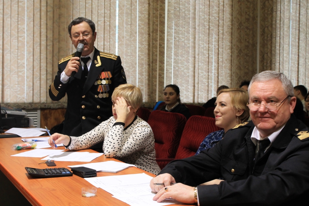 С Днем защитника Отечества