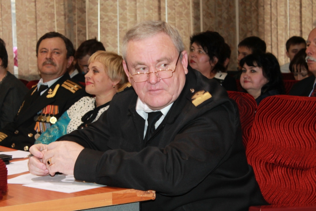 С Днем защитника Отечества